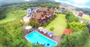 Гостиница Popcorn House Pension  Gapyeong-Gun